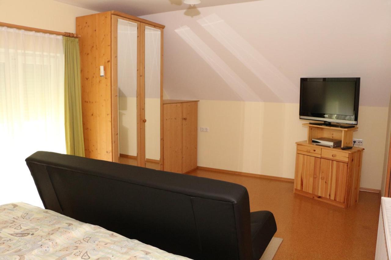 Ferienwohnung Moni Geiseldorf Extérieur photo